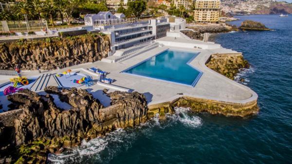 Stylish Apartment With Balcony And Amazing Views Over Funchal And The Sea Экстерьер фото